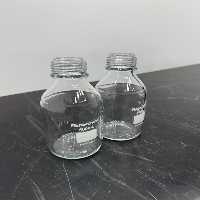 Fisherbrand Reusable Glass Media Bottles image 0